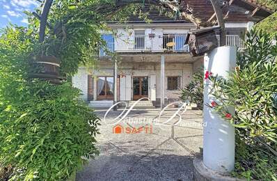 CHALONGES (74)  Maison 216m² + appartement indépendant sur 21 447m² de terrain — photo du bien