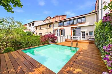 Maison 5 pièces 599000 €