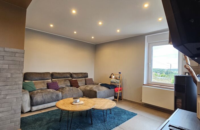 Vente Maison/villa 8 pièces — photo 3