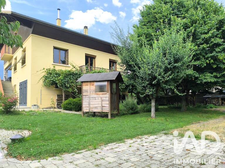 Vente Maison traditionnelle 9 pièces — photo 1