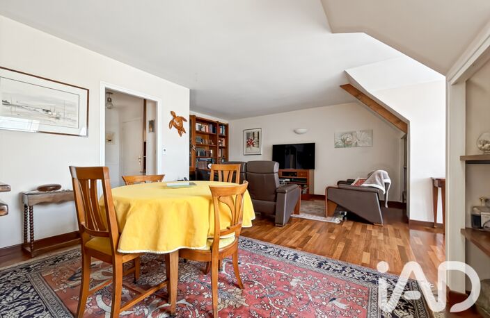 Vente Appartement 5 pièces — photo 2