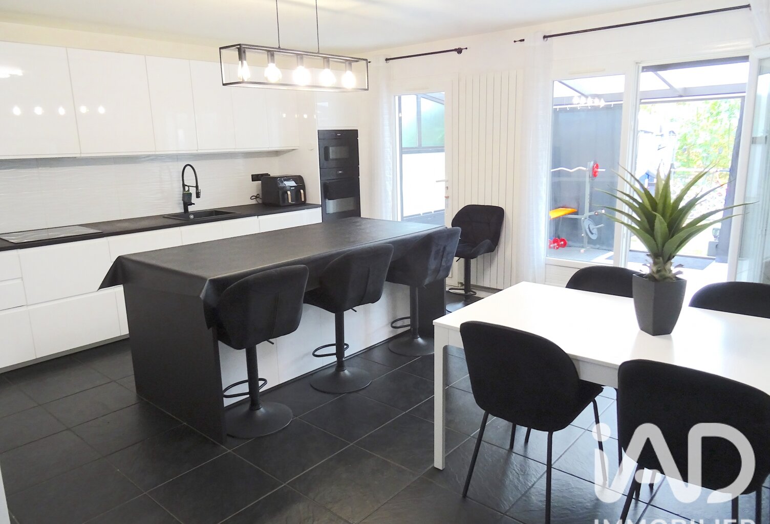 Vente Maison/villa 6 pièces — photo 1