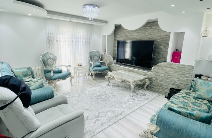 Vente Maison/villa 8 pièces — photo 3