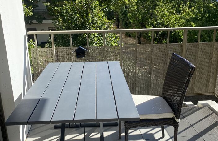 Vente Appartement 3 pièces — photo 2