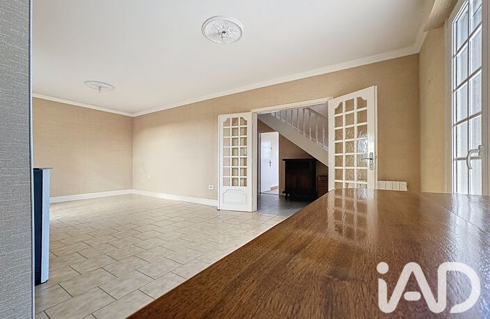 Vente Maison/villa 8 pièces — photo 3