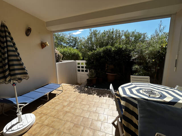 Grand Studio Cabine BOUCANET — photo du bien