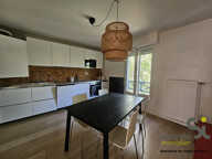 GRENOBLE Estacade T4 Meublé 95m² balcon & vue — photo 3