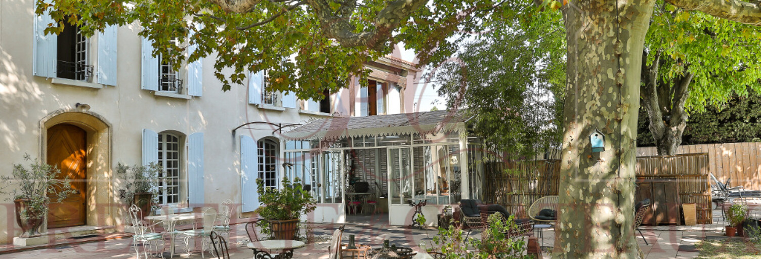Maison 11 Pièces 300 m² à vendre à Orange (84100)