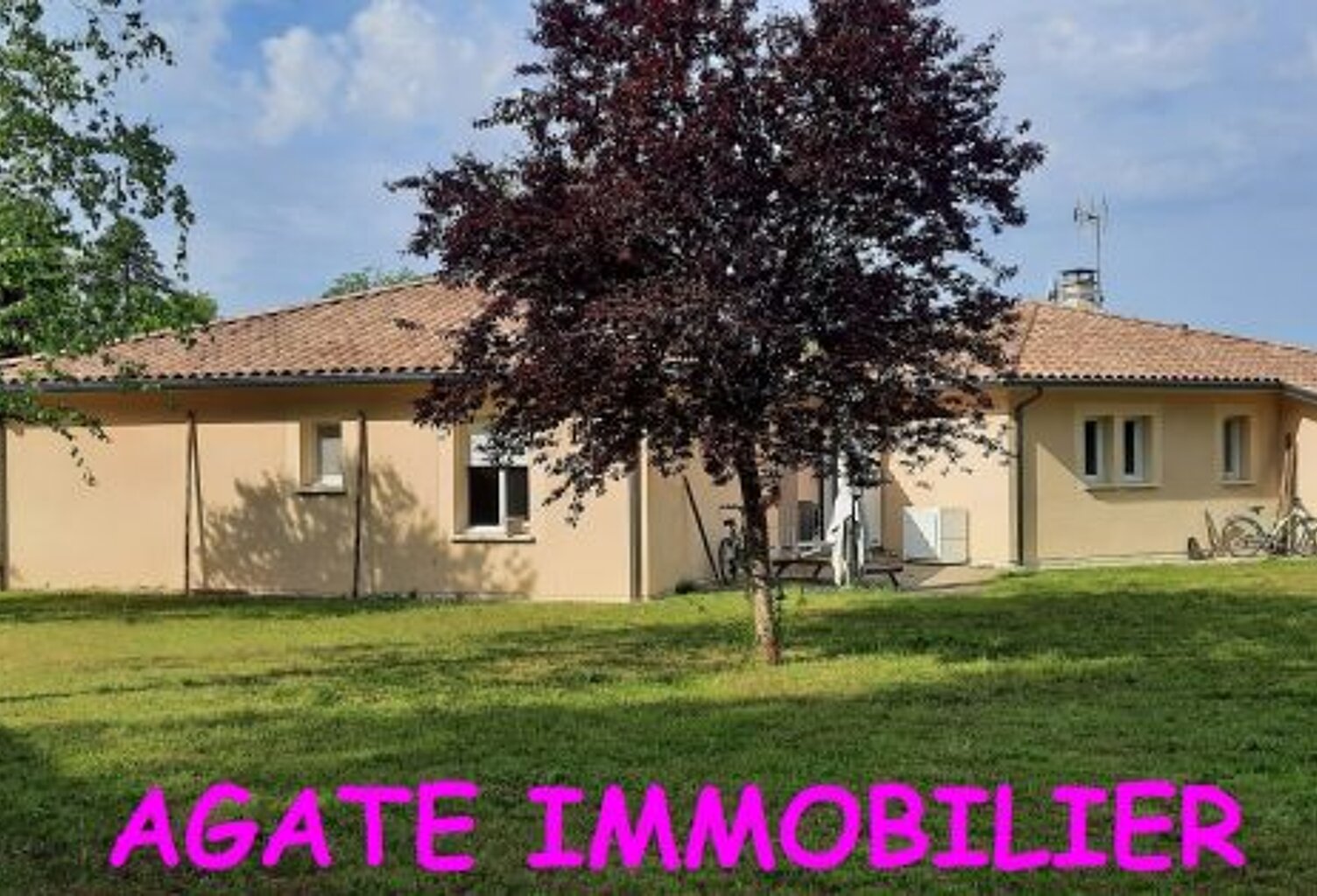 MAISON A LOUER 140M² 5 PIECES A NOAILLAN 33730 — photo 1