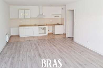 Appartement 3 pièces 210000 €