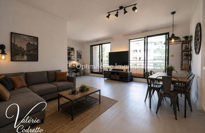 HYÈRES CENTRE-VILLE – t2 DE 49 M² AVEC TERRASSE – ASCENSEUR 83400 — photo 5