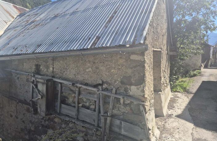 Maison à vendre 4 pièces  (05) — photo 3
