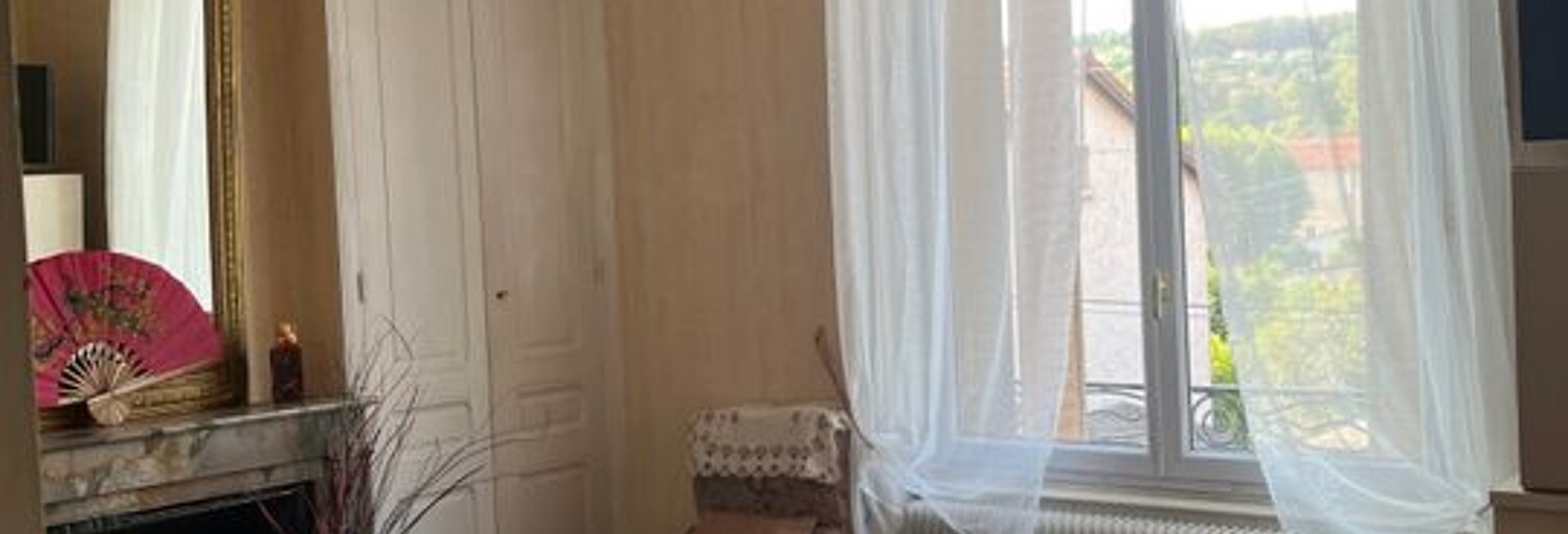 Appartement 1 Pièce 14 m² à louer à Oullins-Pierre-Bénite (69600)