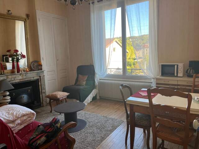 Chambre de 14m2 à louer sur Oullins — photo du bien