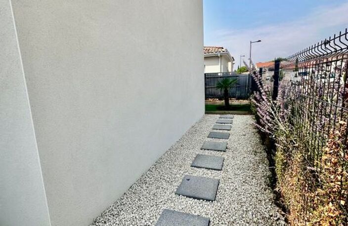 Maison de 130m2 à louer sur Laudun-l'Ardoise — photo 4