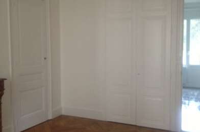 Appartement 3 pièces 1013 €
