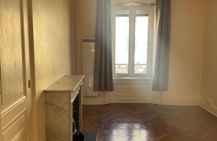 Appartement de 64m2 à louer sur Charbonnières-les-Bains — photo 4