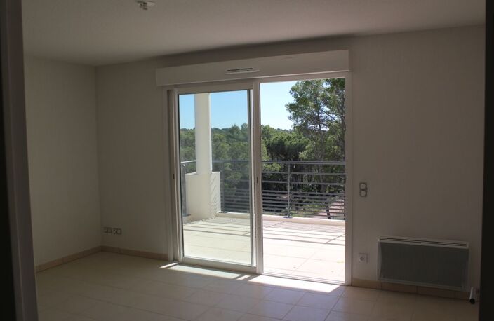 Appartement de 48m2 à louer sur Roquebrune-sur-Argens — photo 2