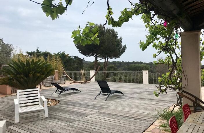 Maison de 180m2 à louer sur Ensuès-la-Redonne — photo 3