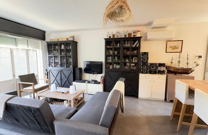 Maison de plain-pied à vendre - 4 pièces - 3 Chambres - Terrain plat 458m2 sur les hauteurs d'Apt — photo 3