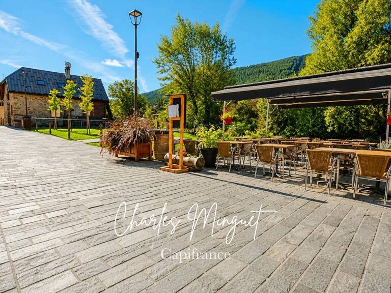 RESTAURANT / BAR LICENCE IV – EMPLACEMENT N°1 – SERRE CHEVALIER — photo 1
