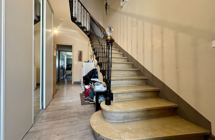 Maison à vendre 7 pièces ALES (30) — photo 2