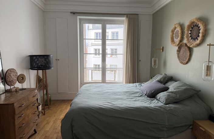 SUPERBE APPARTEMENT HAUSSMANNIEN DE CARACTERE — photo 5