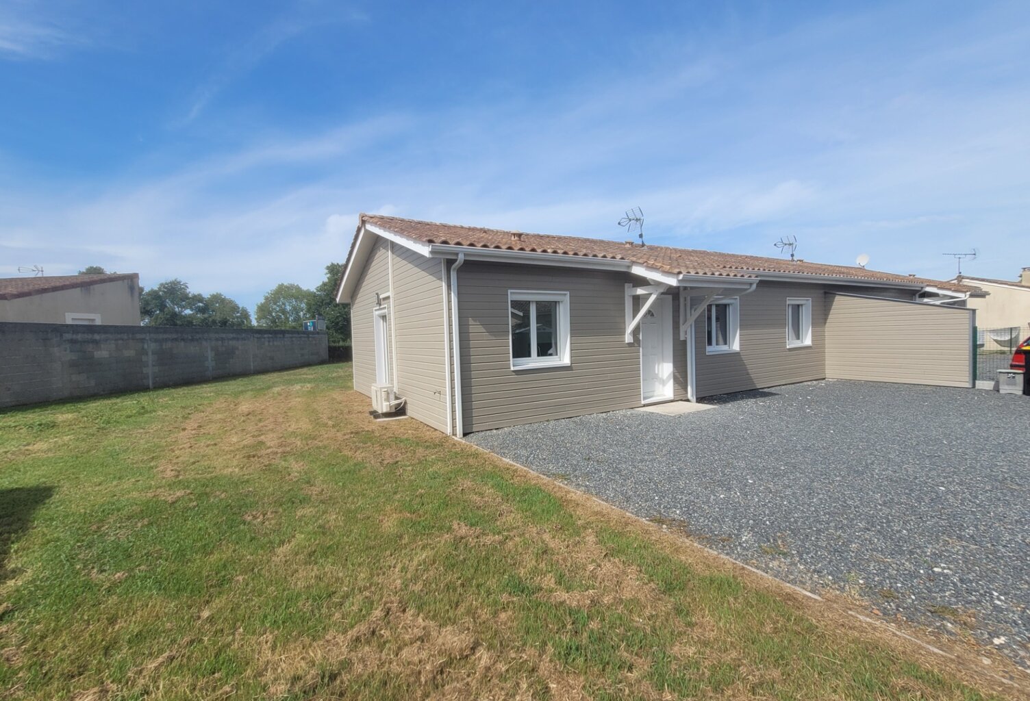 Maison à vendre 3 chambres proche de LESPARRE MEDOC (33) sur terrain de 669 m2 — photo 1