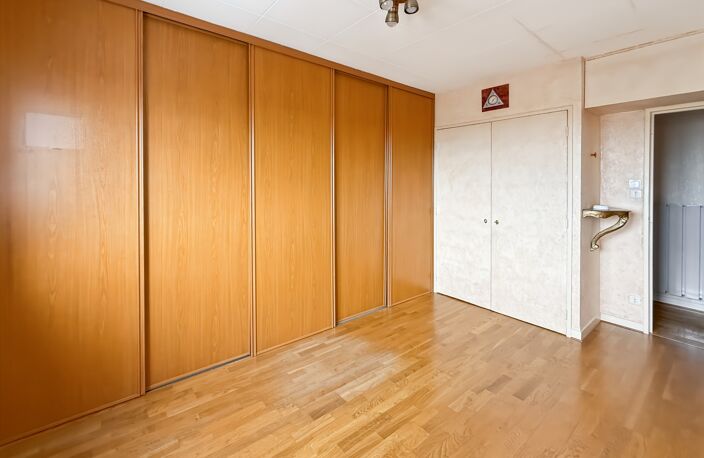 Dept de la Vienne (86) Appartement à vendre 5 pièces CHATELLERAULT (86) — photo 4