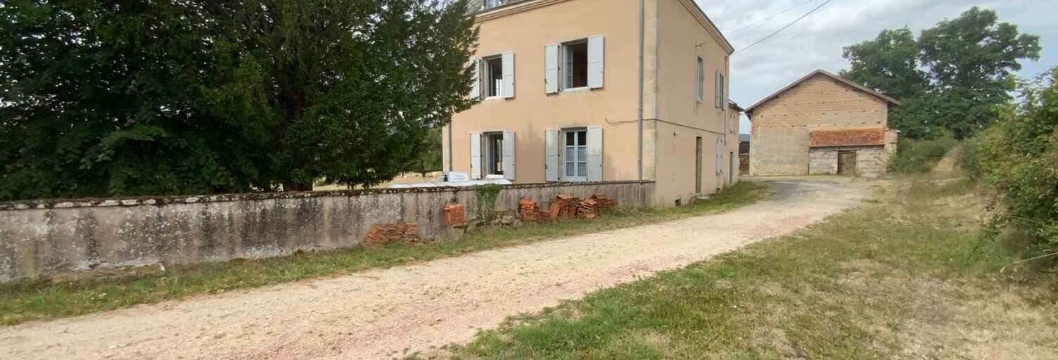 Maison 10 Pièces 180 m² à vendre à Saint-Forgeux-Lespinasse (42640)