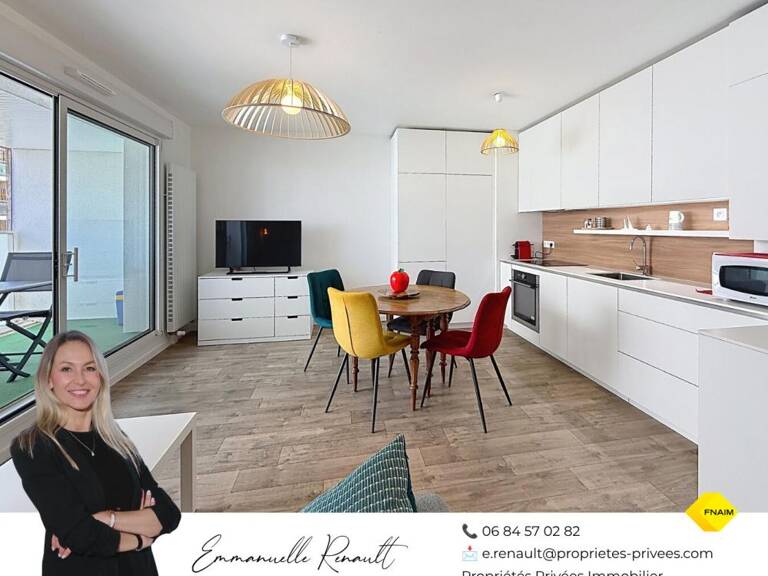 Sarzeau · Appartement T2 de 43 m² avec balcon et parking couvert, à 1 km du Golfe et 300m des commerces — photo 1