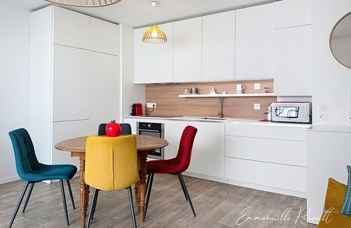 Sarzeau · Appartement T2 de 43 m² avec balcon et parking couvert, à 1 km du Golfe et 300m des commerces — photo 2