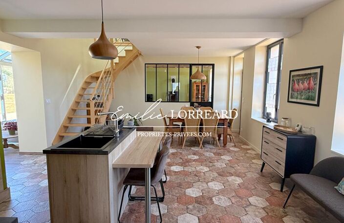 Maison La Suze Sur Sarthe 6 pièce(s) 153 m2 — photo 3