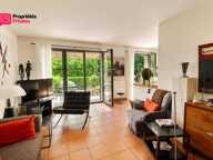 UZES 5 minutes à pied de la place aux herbes, 86m² 3 chambres garage place de parking et jardin de 50 m² — photo 3