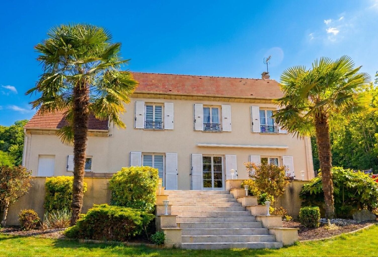EXCLUSIVITÉ PROPRIÉTÉS-PRIVÉES - Maison d'exception, calme absolu et vue imprenable — photo 1