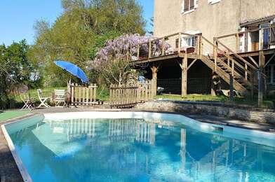Maison 7 pièces 447200 €