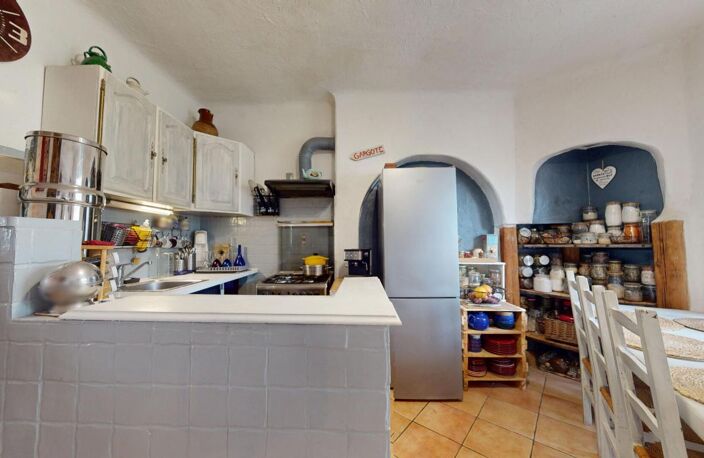 DRAGUIGNAN CENTRE , T3 LUMINEUX AVEC VÉRANDA , IDÉAL HABITATION OU INVESTISSEMENT — photo 5
