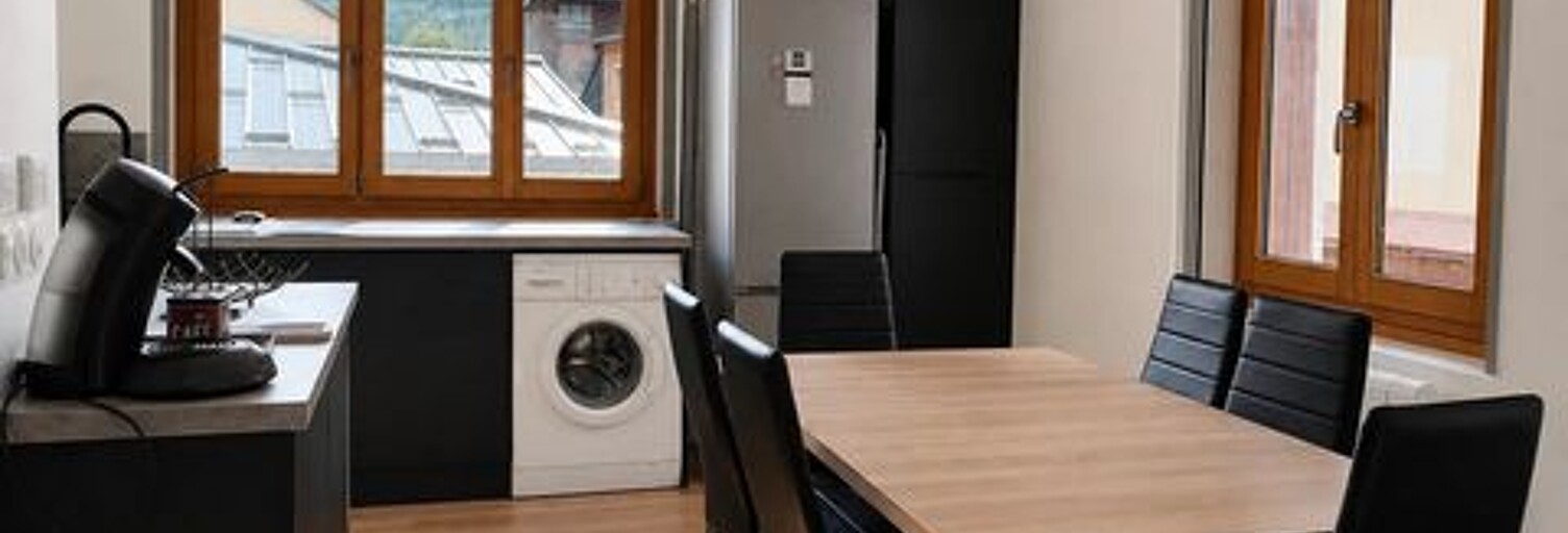 Appartement 3 Pièces 51 m² à vendre à Mijoux (01170)