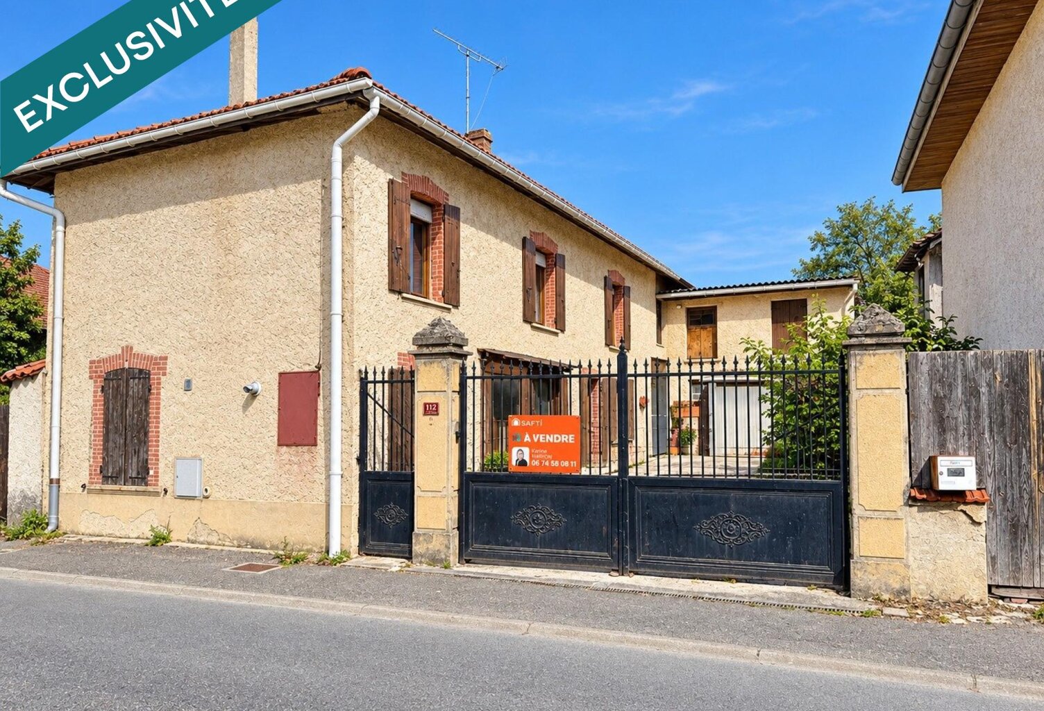 Maison village avec jardin et garage — photo 1