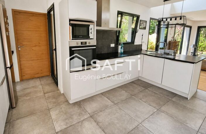 Maison contemporaine avec jardin  Anglet Montbrun — photo 2