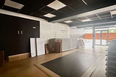 Commerce  3050 €