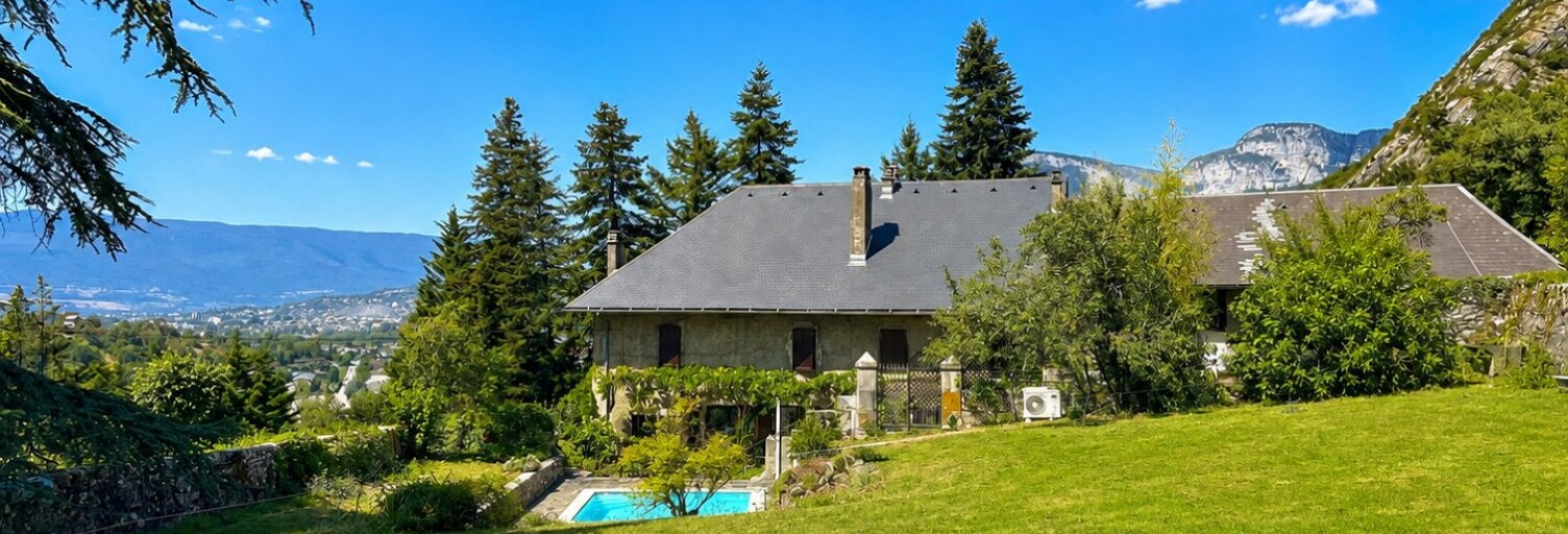 Maison 13 Pièces 371 m² à vendre à Saint-Jeoire-Prieuré (73190)