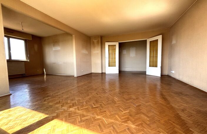 Vente appartement 4 pièces 84 m² Mulhouse (68200) — photo 2