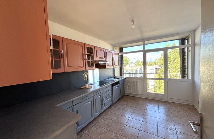 Vente appartement 5 pièces 93 m² Mulhouse (68200) — photo 5
