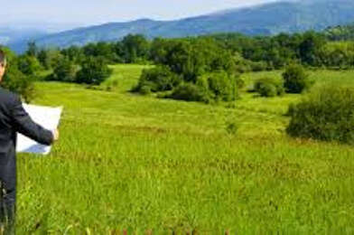 Terrain  90000 €