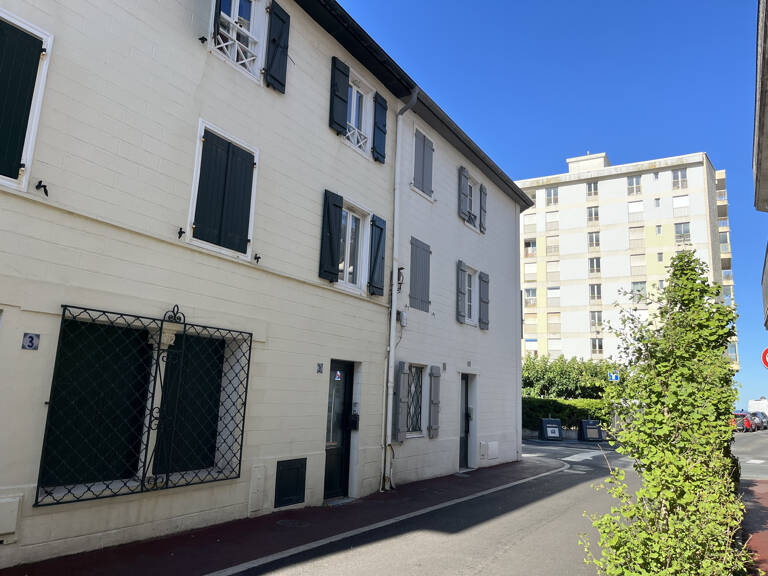 BIARRITZ   MAISON DE VILLE EN TRIPLEX — photo 1