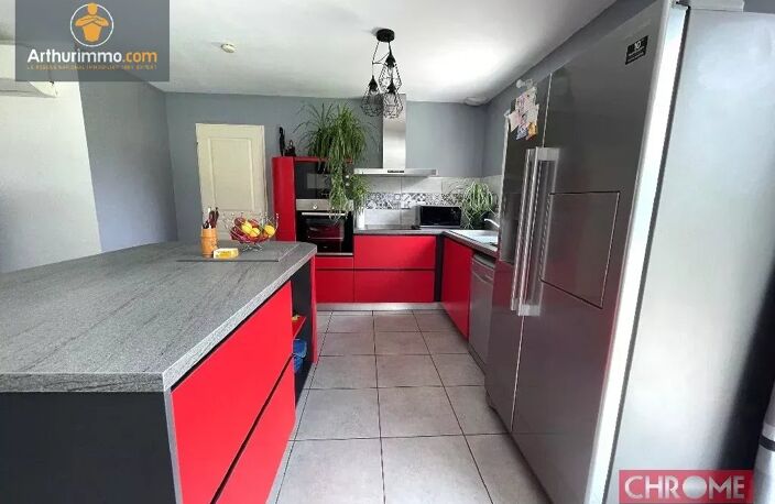 Maison de plain-pied 90 m² garage jardin — photo 3