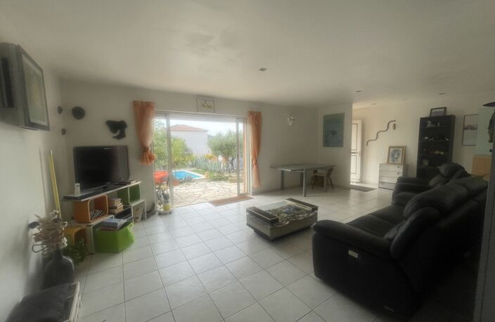 Vente maison 3 pièces 80 m² Coudoux (13111) — photo 3
