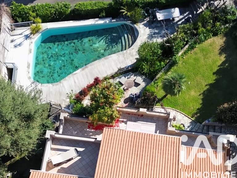 Vente Maison/villa 7 pièces — photo 1