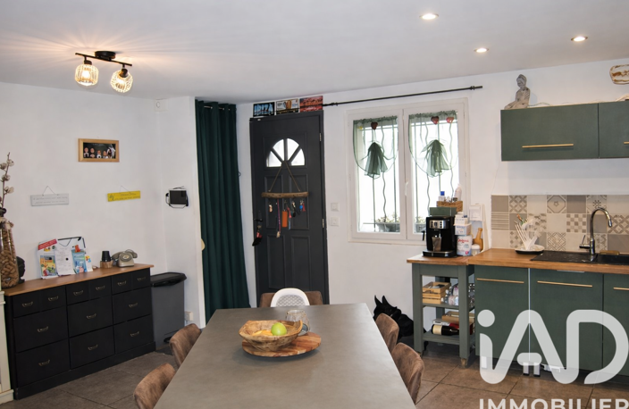 Vente Maison de village 5 pièces — photo 2